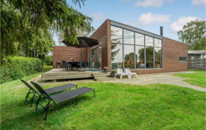 Amazing Home In Ebeltoft With House Sea View Ebeltoft